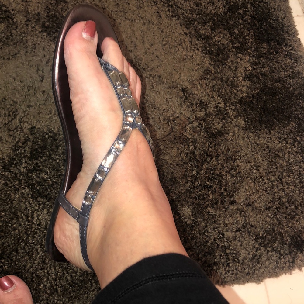 🌶️🌶️🌶️ Candies Silver Rhinestone Sandals - Picture 6 of 8